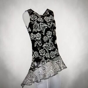 INC International Concepts Black and White Floral Top